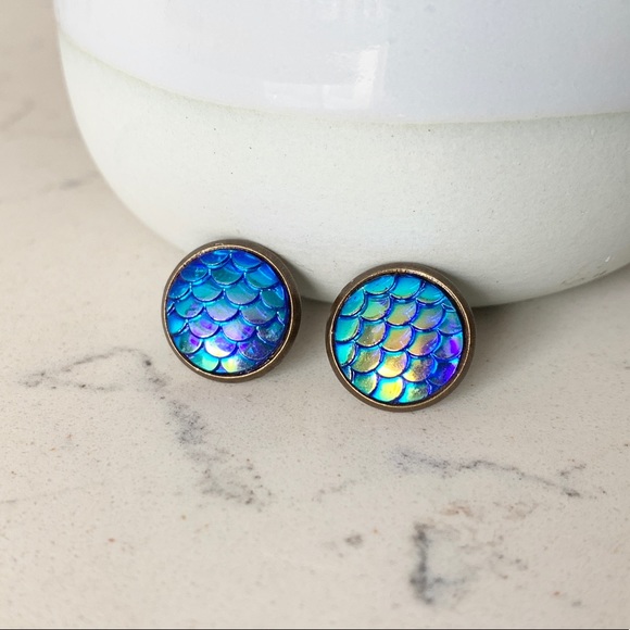 🧜♀️✨Mermaid Earrings - Picture 1 of 3